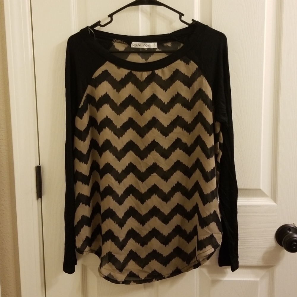 NWOT Chevron print long sleeve top